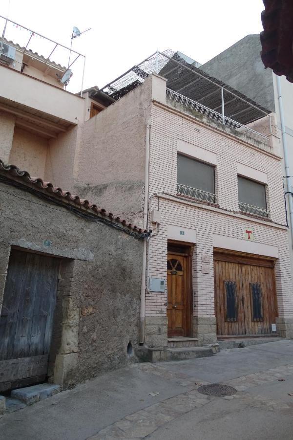 Apartamento A Los Pies Del Rio Ebro Miravet Exterior photo